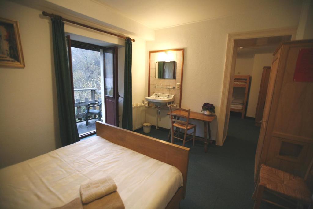 Hotel Gai-Sejour La-Roche-en-Ardenne Room photo
